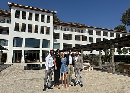 FourSeasonsPollenca_Intern_Pilar