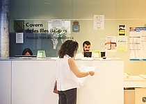 Gesundheitszentrum_Empfang_Arzt