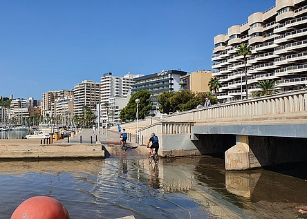 Promenade_Hafen_Radler_Hotels_Querformat