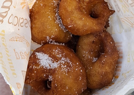 Bunyols_Bunuelos_intern_Dominik