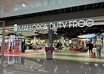 Flughafen_Duty_Free_Palma_eigen