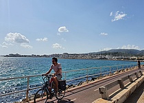 Promenade_Radfahrer_Sonnenschein
