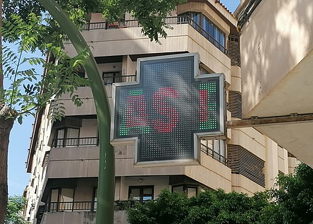 kreuz_apotheke_intern_16_9