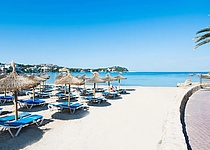 Playa_Santa_Ponca_Strand_visitcalvia