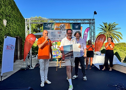 260912_Kreuzfahrtgewinner_Golftrophy_Alcanada