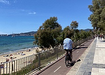 FahrradfahrerStadtstrand_InternMaresa