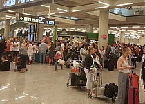 bodenpersonal_an_mallorca_flughafen_droht_an_ostern_mit_streik