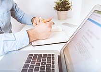 Pexels_ArbeitComputer