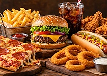 Fast_Food_Burger_Pommer_Pizza_KI_Bild