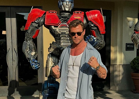 ChrisHemsworth_X_ChrisHemsworth