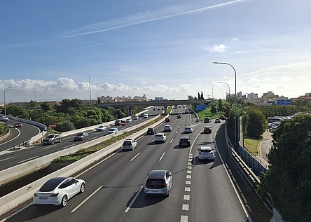 Ringautobahn_Via_de_Cintura_Strasse_Autos_intern_Dominik
