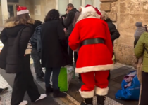 WeihnachtsmannObdachloseGeschenke_Papanoelentuhogar_Instagram