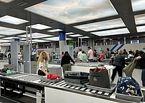 Sicherheitskontrolle_Flughafen_securitycheck_eigen
