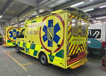 Krankenwagen_modern_Samu_caib