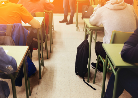 Jugendliche_Schule_Caib