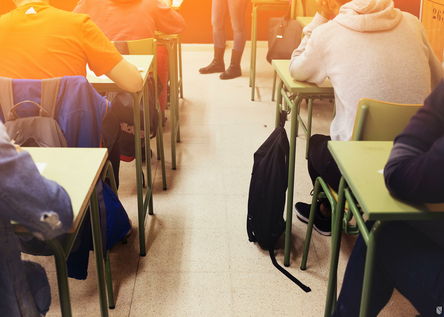 Jugendliche_Schule_Caib