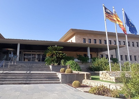Ajuntament_de_Calvia_Rathaus_facebook