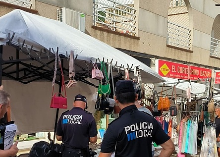 Kontrollaktion_gefaelschte_Markenprodukte_sArenal_Ajuntament_de_Llucmajor