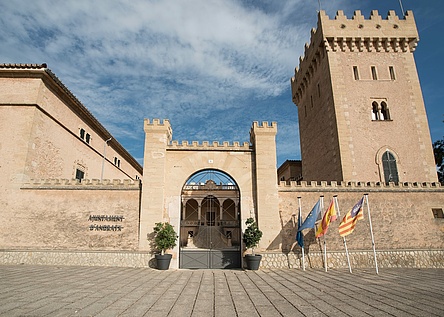 AjuntamentdeAndratxVonAussen_AjuntamentdeAndratx_Facebook