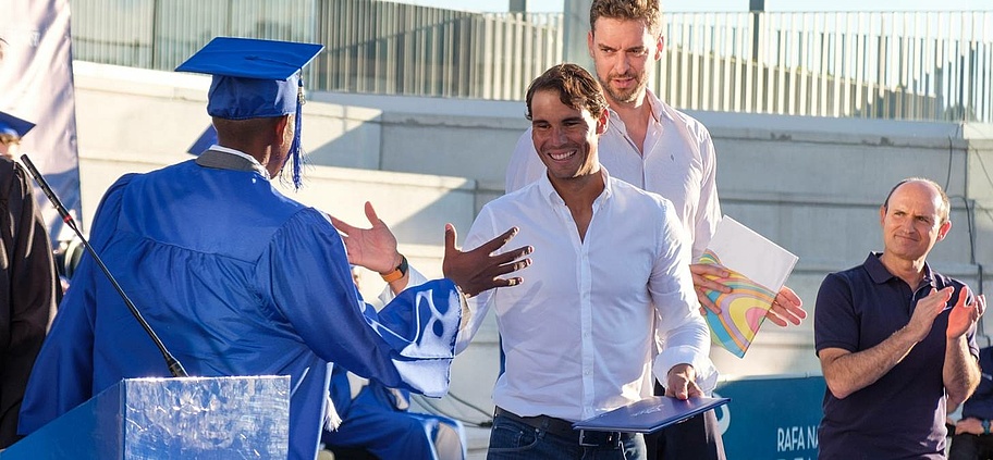 Rafael Nadal Baut Tennisakademie Auf Mallorca Aus
