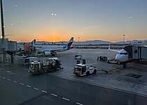 flughafen_bodenpersonal_16_9_intern