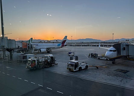 flughafen_bodenpersonal_16_9_intern