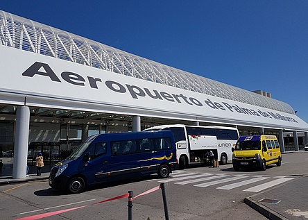 Airport_Flughafen_Apr18