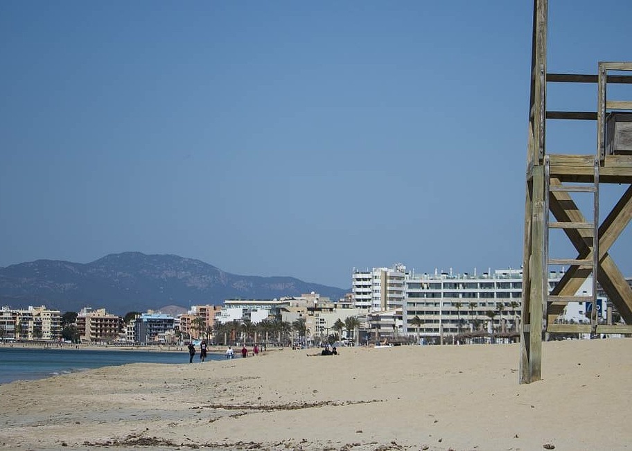 app_fuer_touristen_an_der_playa_de_palma_