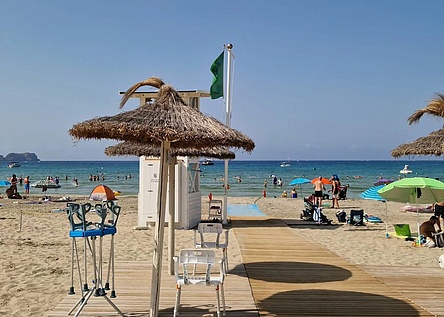 Rettungsturm_Playa_de_Tora_Unio_Socorristes_Calvia