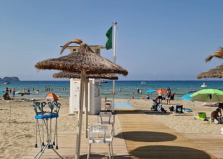 Rettungsturm_Playa_de_Tora_Unio_Socorristes_Calvia