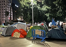 PlazaEspanaZelteProtest_Intern_Lena