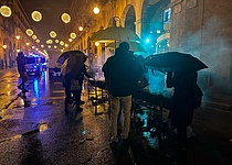 Sant_Sebastian_Regen_Regenschirm_Grillen