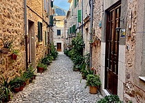 Valldemossa_Dorf_Gasse