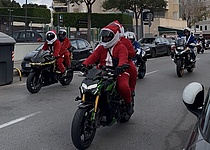 WeihnachtsmaennerMotorrad2025_Intern