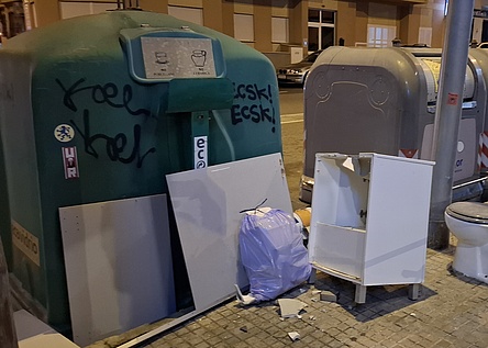 Muelltonnen_Arenal_Llucmajor_intern_Dominik