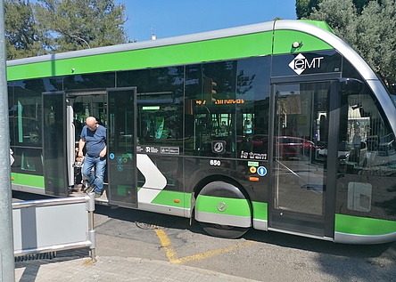 E_Bus_intern_16_9