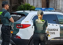 Beamte_Guardia_Civil_Auto
