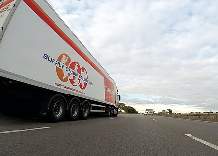 Transporter_LKW_Pexels