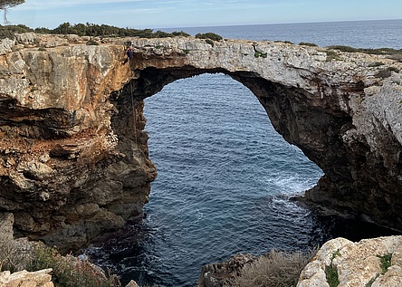 cala_varques_hochkant_intern