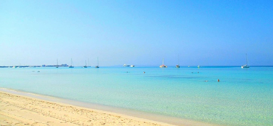_kein_hotel_an_mallorcas_es_trenc_strand