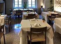 RestaurantDrinnen_hochkant