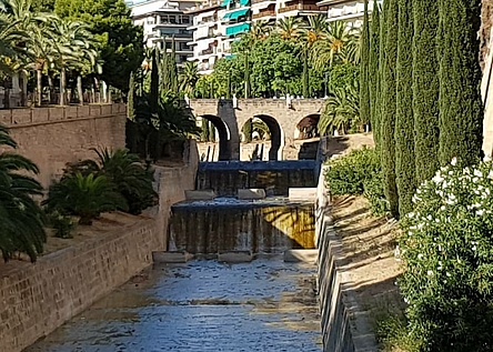 torrent_sa_riera_in_mallorcas_hauptstadt_wird_gereinigt