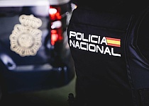 policia_nacional_ruecken_X