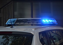 polizei_auto_automobil_autoscheinwerfer_pexels