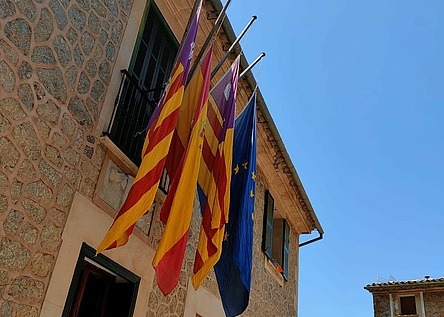 Deia_Rathaus_ajuntament_Facebook