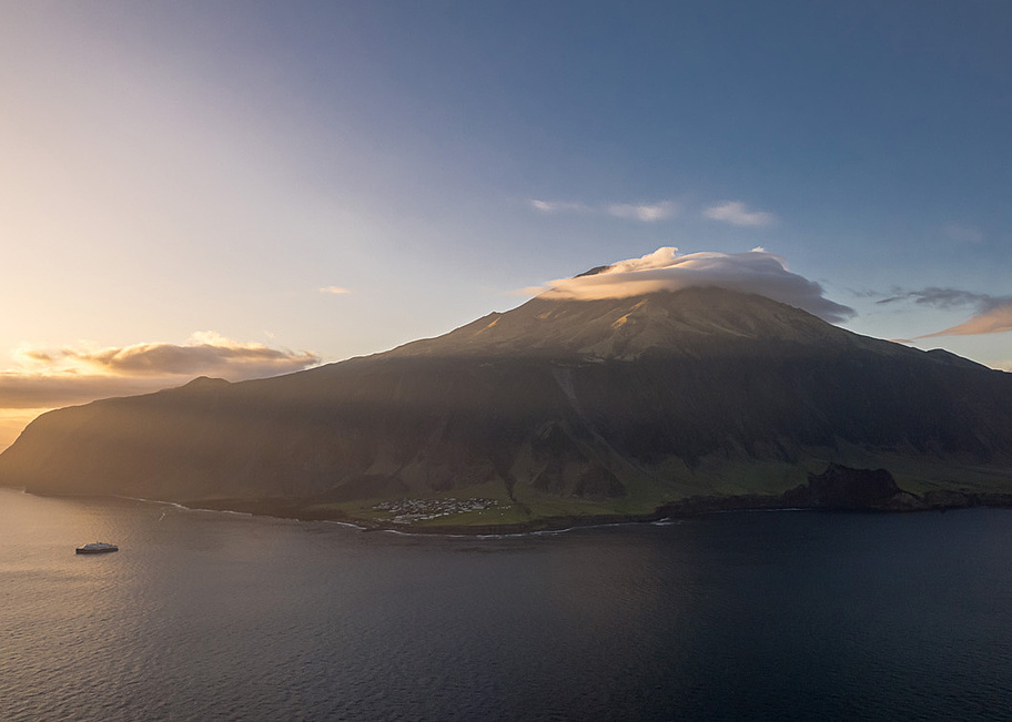 SH_Vega___Tristan_de_Cunha___Cape_to_Cape___19_03_2023___9