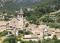 valldemossa_spanienweit_die_hoechste_urlauberdichte