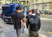 Massenschlaegerei_Policia_nacional