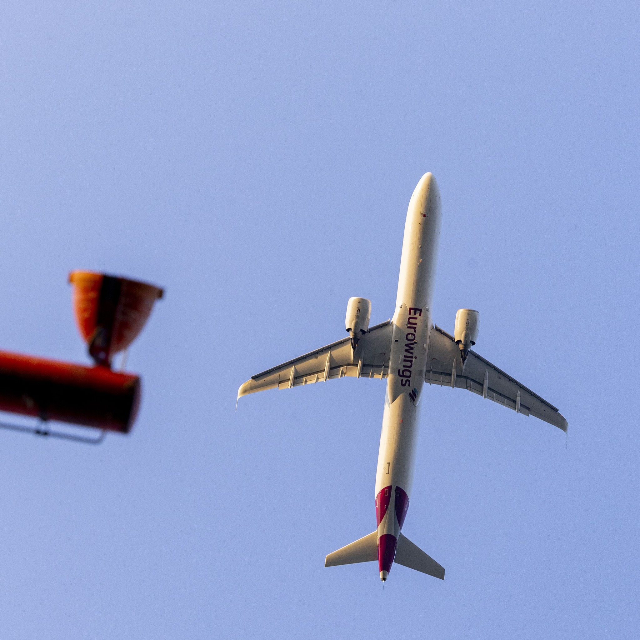 EurowingsFlugzeug_FacebookEurowings