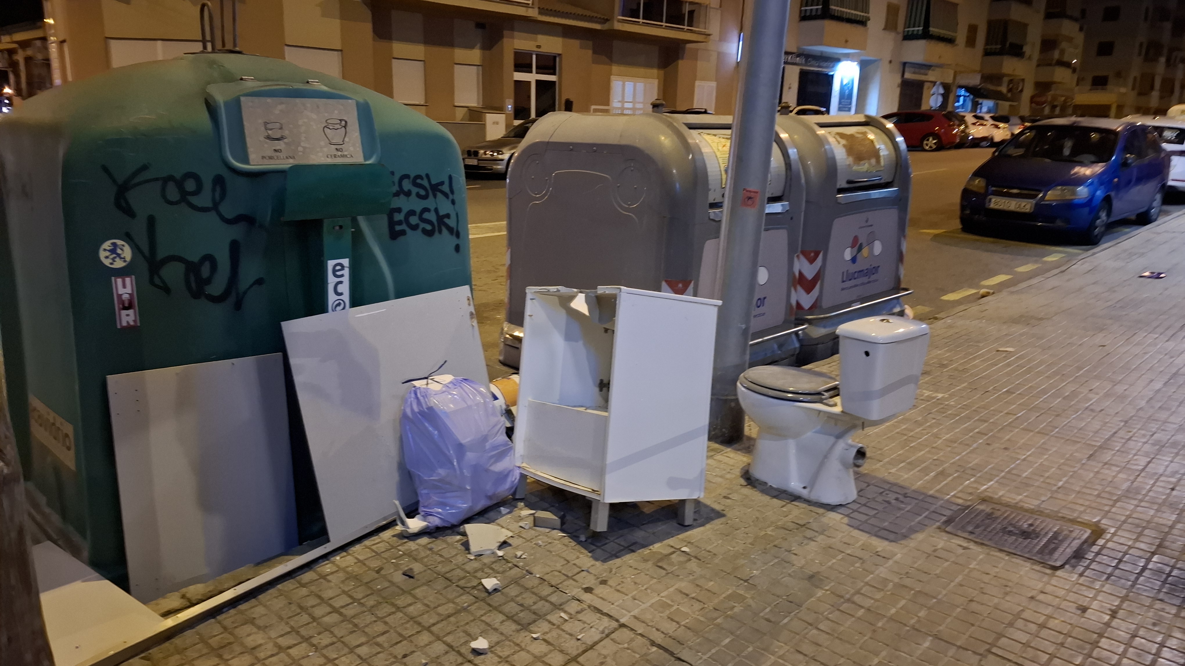 Muelltonnen_Arenal_Llucmajor_intern_Dominik